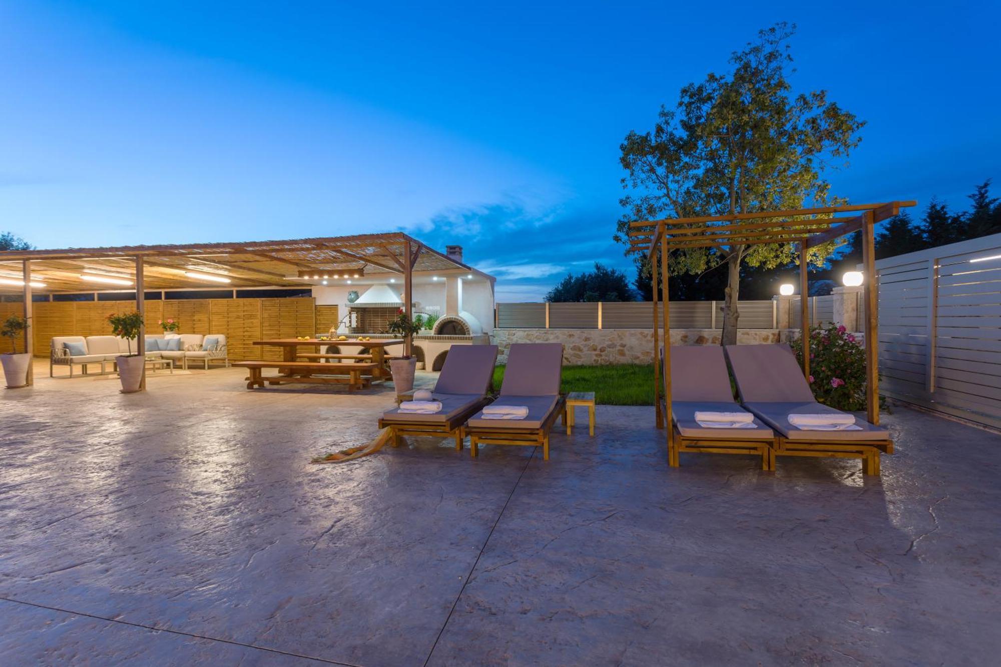 Vila Dandelion Stone House *